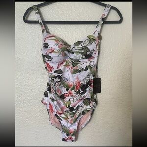 Nip Tuck Women's Coral & White Floral One Piece Multi Fit Cup Swimsuit Size 4